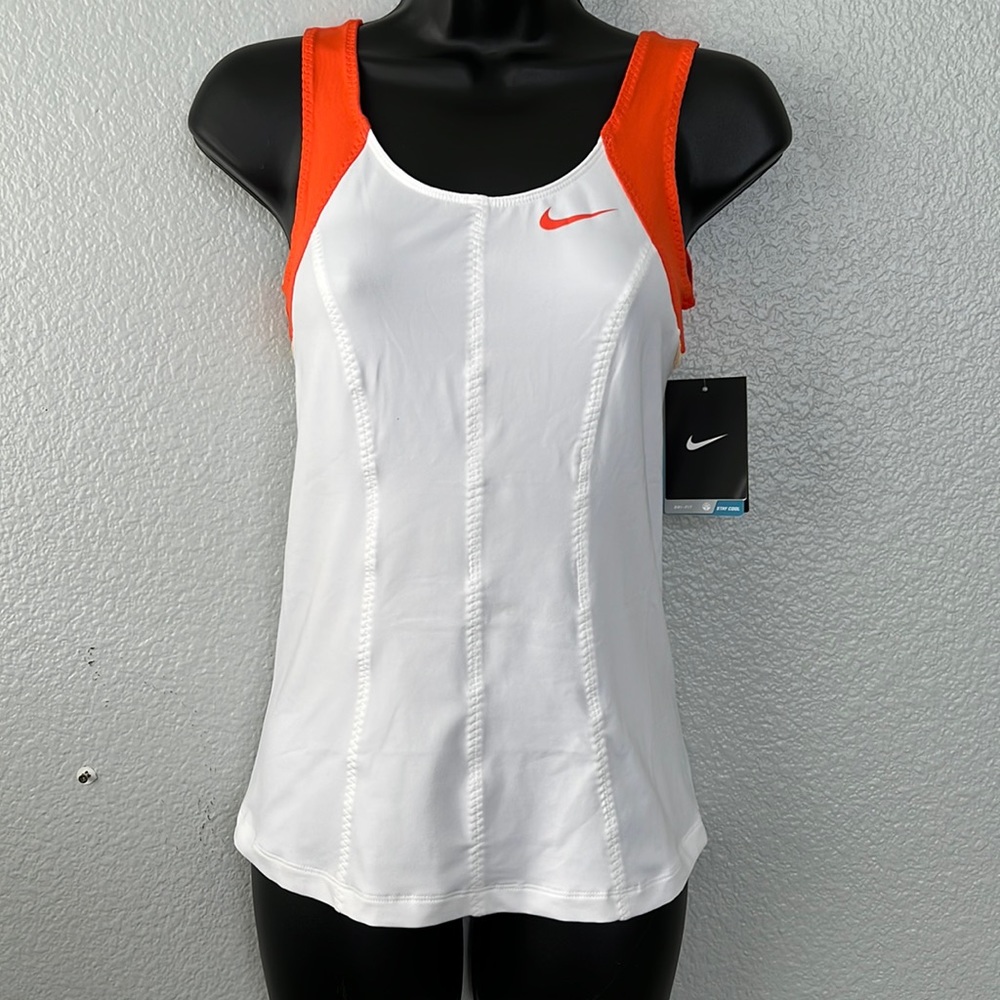 Nike Dri-fit tennis top NWT